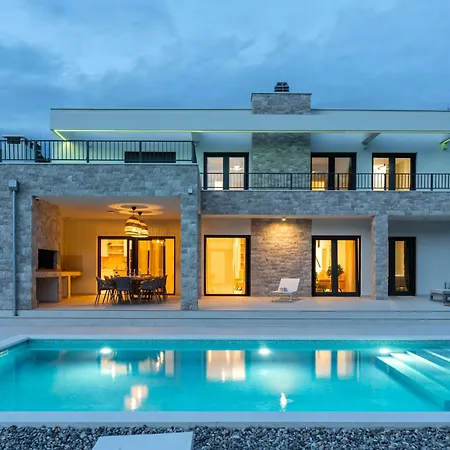 Wellbeing Imotski Croatia Heated Pool , And Ultimate Privacy