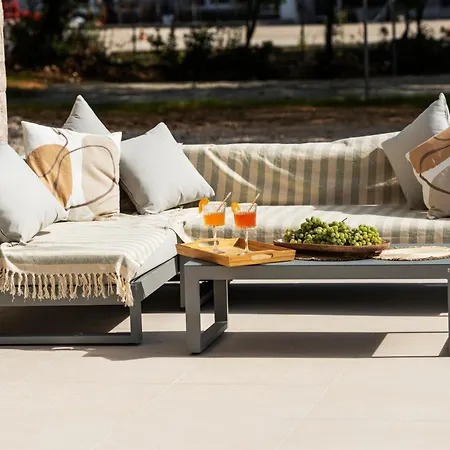 Villa Wellbeing Imotski Croatia Heated Pool , And Ultimate Privacy *